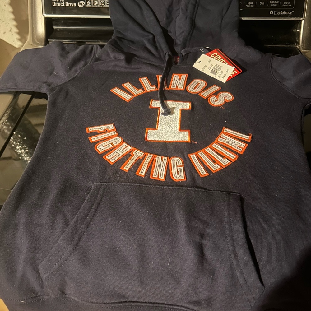 Brand new size medium team hoodies